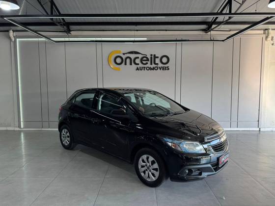 CHEVROLET ONIX 1.0 MPFI LT 8V FLEX 4P MANUAL CHEVROLET ONIX 1.0 MPFI LT 8V FLEX 4P MANUAL